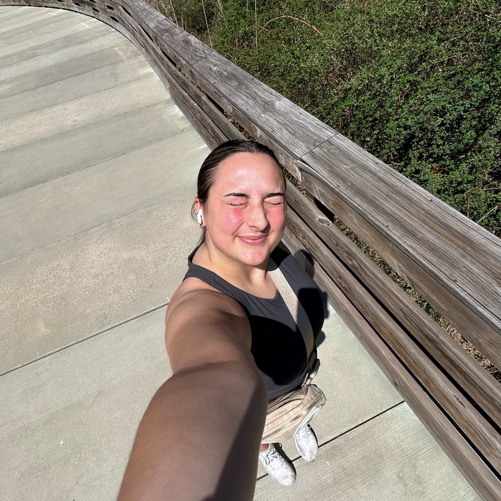 Meet your Posher, Emily